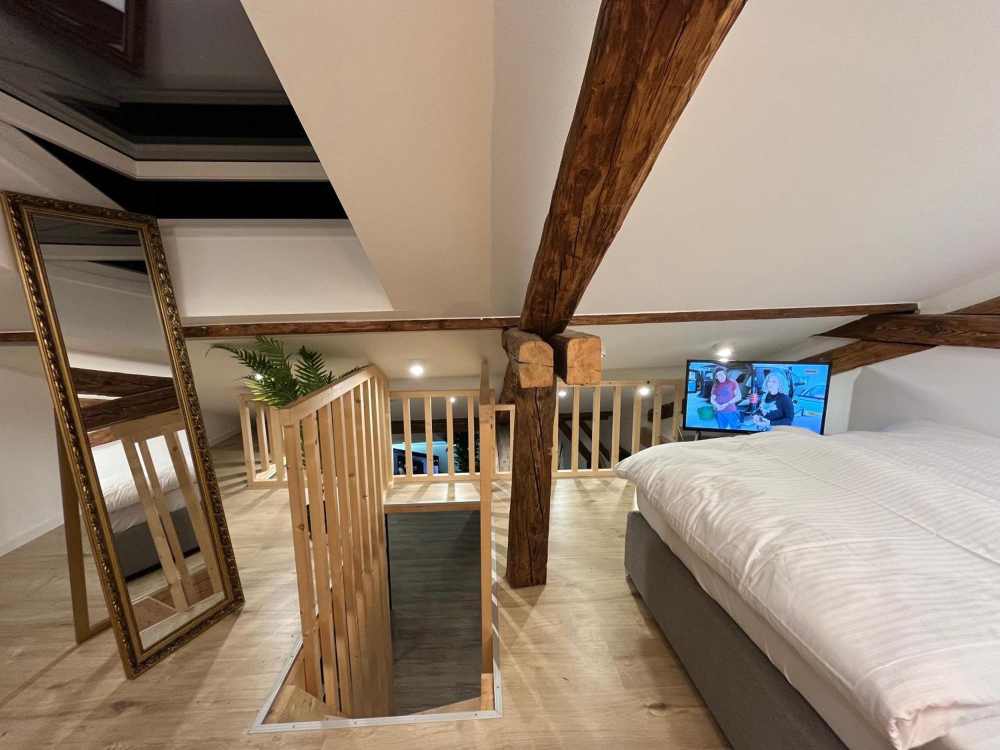 Beyond Staying Loft Appartment 23 Frei Stehende Badewanne Passau Exterior photo